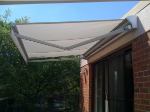 Folding Arm Awning Over Rear Sliding Door